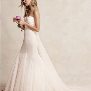 Monique Lhuillier (Bliss) Wedding Dress